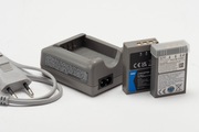 Olympus ładowarka BCS-5 i akumulatory