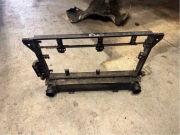 BMW E39 3,0 D RAMKA OBUDOWA CHŁODNICY 2247358 + intercooler