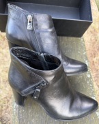 Botki skórzane roz. 38 Kazar