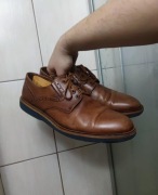 buty męskie 47 Lloyd wizytowe kolor jasnobrązowy / koniakowy fason klasyczn