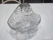 Duży kosz kryształowy. 