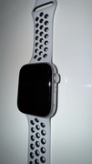 APPLE WATCH SE Nike 44mm (srebrny z opaską sportową czystą platyną/czarny)