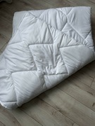 Antyalergiczna kołdra całoroczna 160x200 300 g lekka NOWA