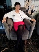 Fotel welurowy z elektryczną funkcją relaks