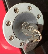 Korek wlewu paliwa MG