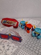 Gadżety - Super Zings - OKULARY , PIÓRNIK i 3 ROBOTY.