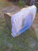 Kosz iseki sxg 15 model sbc400 ręczny wysyp stan widoczny na zdjeciach 