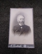 Mężczyzna kartonik Zientarski Płock 