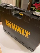 Młotowiertarka DeWalt D25481K z funkcją kucia i wiercenia 1050 W 40 mm 6.7J