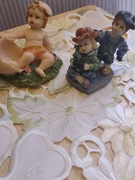 Dwie figurki z biskwitu Piano Baby 