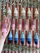 Brylok brelok makrama Boho chwost chwosty breloczek