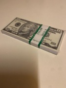 plik dolarów 10 $ do zabawy