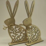 Ozdoba Wielkanoc zajączek drewniany ze wzorem ażurowym 1 szt.