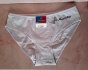 Białe Majtki z Motylkiem