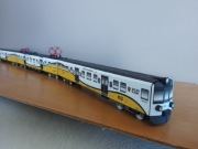 Model kartonowy zabawka pociąg  koleje Dolnośląskie modelu 74cm EN57