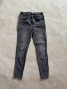Czarne jeansy skinny