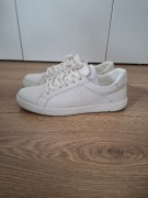 Białe buty sneakersy Lasocki 38