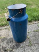 Kanka na mleko ozdobna PRL