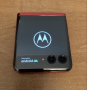 Motorola RAZR 40 Ultra Viva Magenta XT2321-1 8GB/256GB KOMPLET