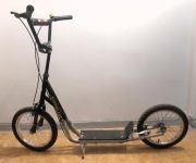 Hulajnoga z pompowanymi kołami 2 x 16"