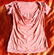 BodyFlirt XS 32/34 łososiowa bluzka z koronką i lejącym się dekoltem