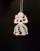 006 bordowy szydełkowy aniołek na choinkę 8-9 cm