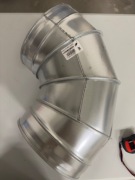 Kolano wentylacyjne fi250 90 st.