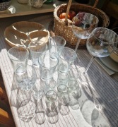 Szkło domowe szklanki kieliszki do wina wódki - komplet 15 szt. mix