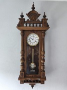 447 Zegar wiszący mechaniczny Hermle z 1981 roku