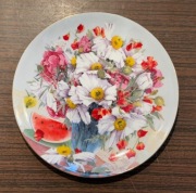 WEDGWOOD Śliczny Talerz ozdobny porcelanowy kwiaty