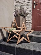 Drewniana ozdoba w kształcie gwiazd