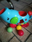 Słoń strzelający piłkami Grający One Two Fun 12m+