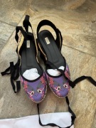 Nowe sandały damskie Furla na koturnie 40