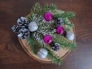 Stroik bożonarodzeniowy ozdoba świąteczna szyszki plaster drewna