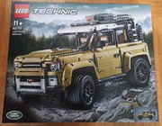 LEGO Technic 42110 - Land Rover Defender