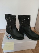 Skórzane czarne botki 36