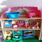 domek dla  lalek rozkładany  35x2  wyposażenie  super  meble sprzęt