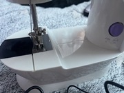 Mini maszyna do szycia dla dziecka do nauki SM-202a