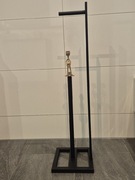 Stojak na papier toaletowy