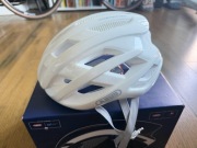 ABUS airbreaker pure white L (59-61) nowy , krupiony w marcu