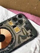Uszkodzony IPhone 11 Pro Max 64gb