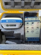 Odbiornik GNSS /GPS marki Stonex - zestaw