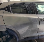 Drzwi prawy tył nissan juke f16 nr lakieru KAD