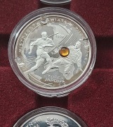 10 zł - 200 2r. -Korea / Japonia - bursztyn
