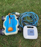 Odkurzacz basenowy Steinbach Poolrunner S63 HJ1005 061007 z zasilaczem