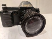 CANON T70  z obiektywem 