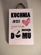 Tabliczki drewniane z napisami