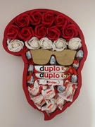 Prezent świąteczny Mikołaj – box ze słodyczami Kinder zestaw prezent