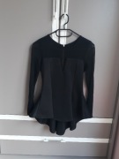 Czarna bluzka z rękawami i dekoltem z siateczki czarna siatka rozmiar XS/S 