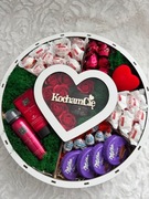 Zestaw Box Prezent słodycze okrągły serce kosz boks WalentynkiUrodzinyŚlub